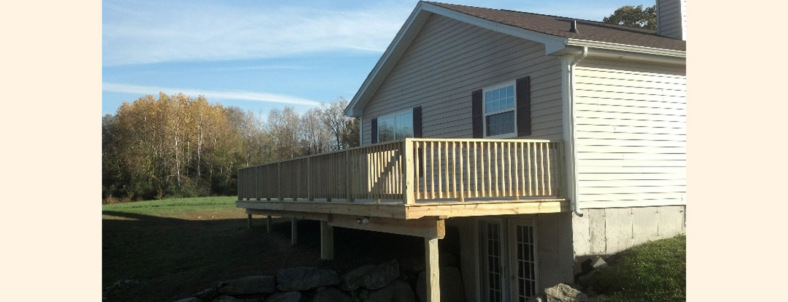 Wrap Around Deck, Kingston NH 